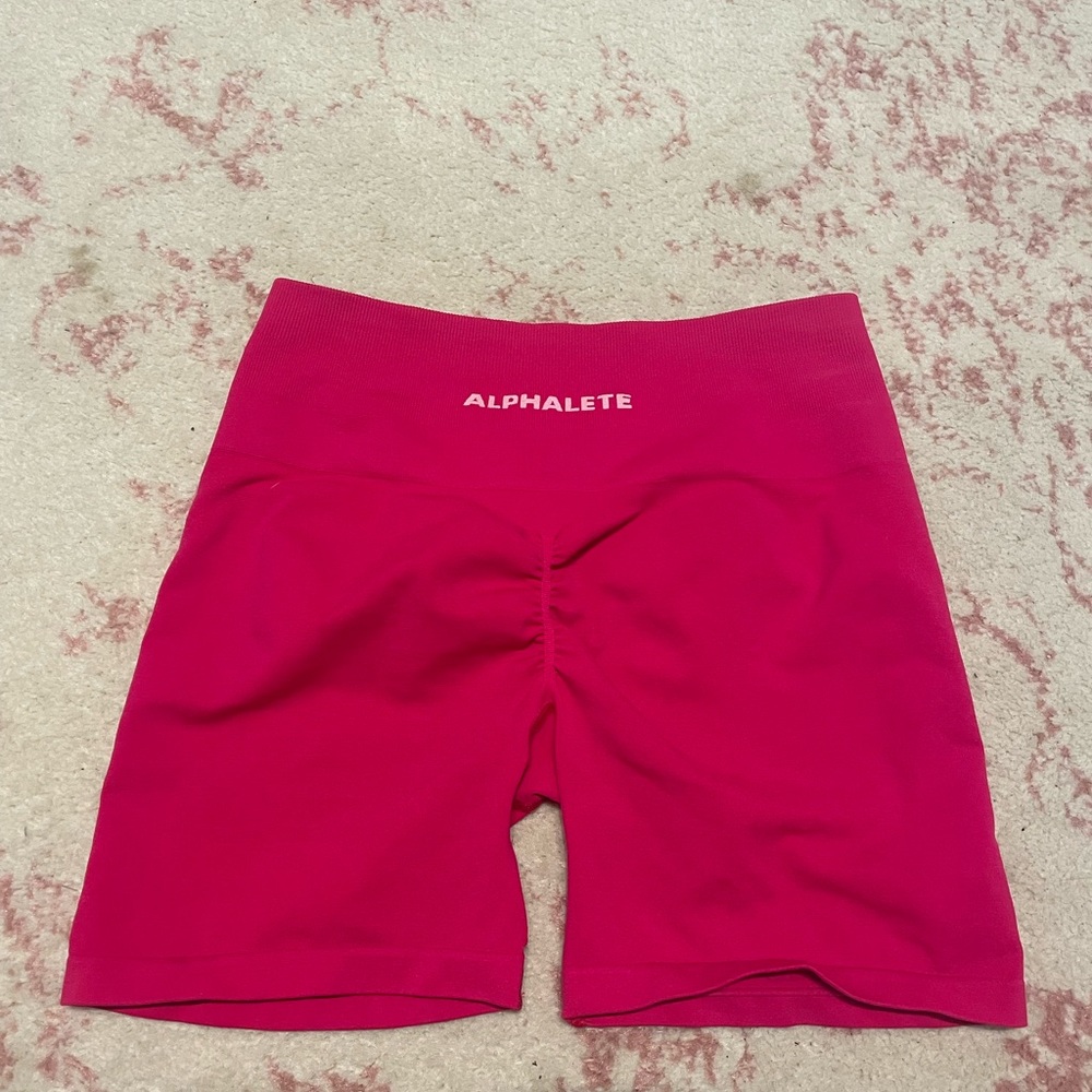 Alphalete amplify shorts